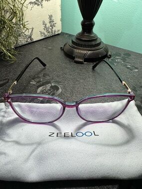 Zeelool Purple Gradient Women's EyeGlass Frames Side View Glitter!